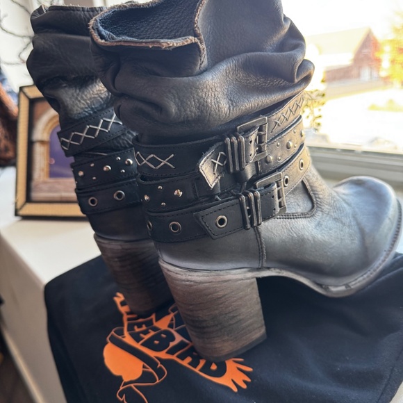 Freebird Blain Leather Boots Designer Luxury Belted Buckle Detail Handmade - Picture 4 of 5